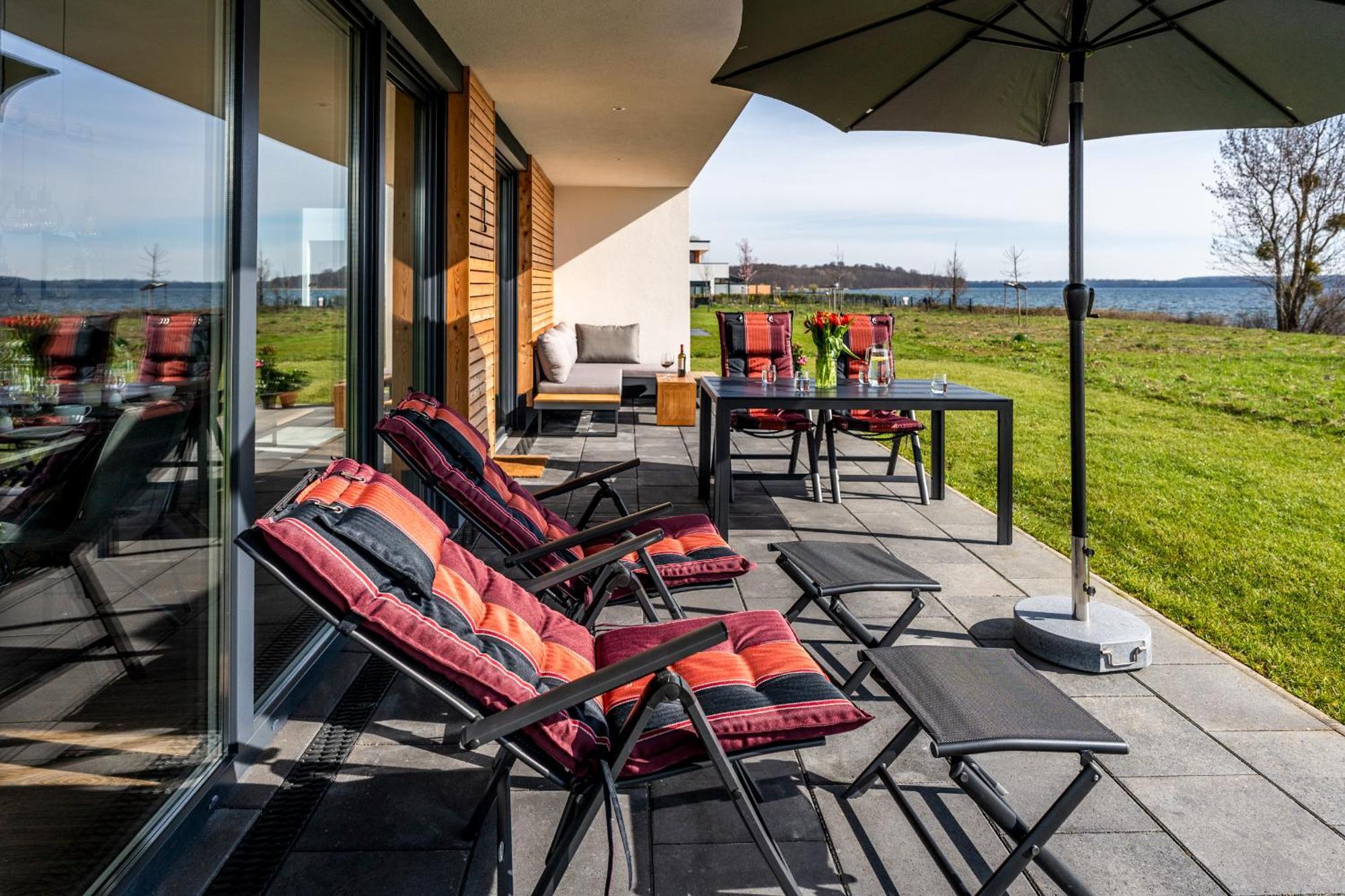 Hangar 19 Luxusbungalow Am See H8 什未林 外观 照片